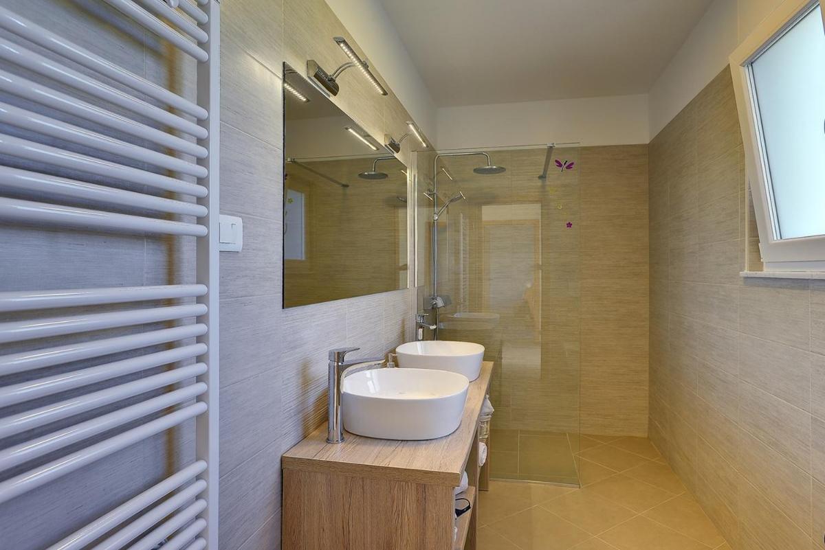Holiday Home Bellissima Vodnjan Exterior foto