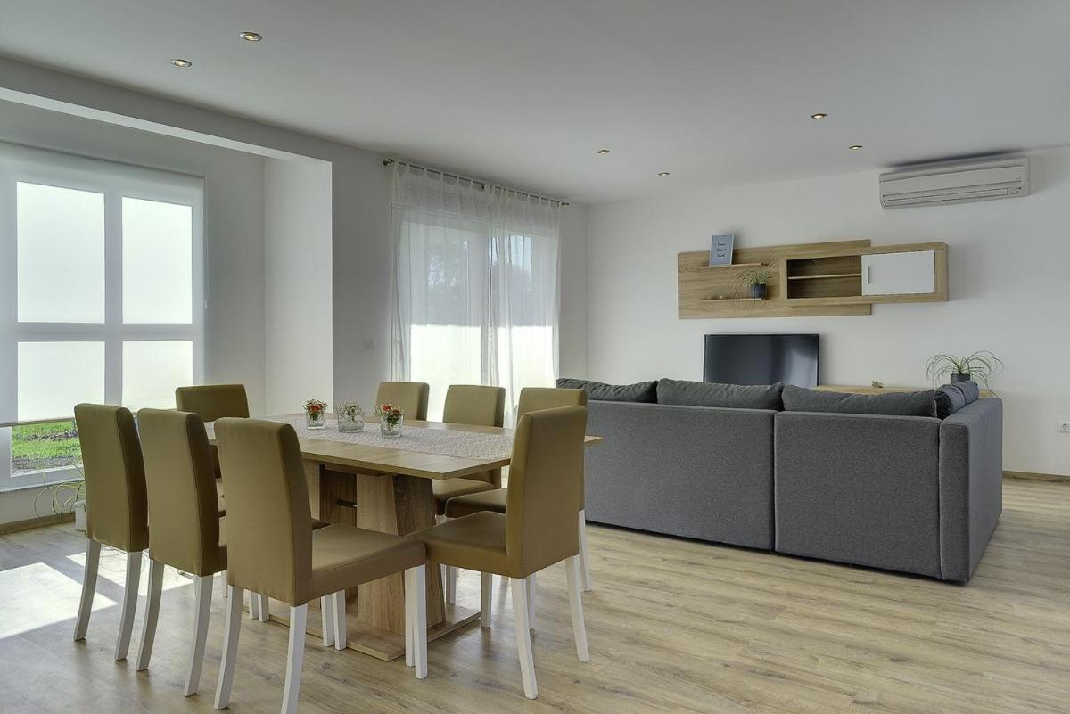 Holiday Home Bellissima Vodnjan Exterior foto