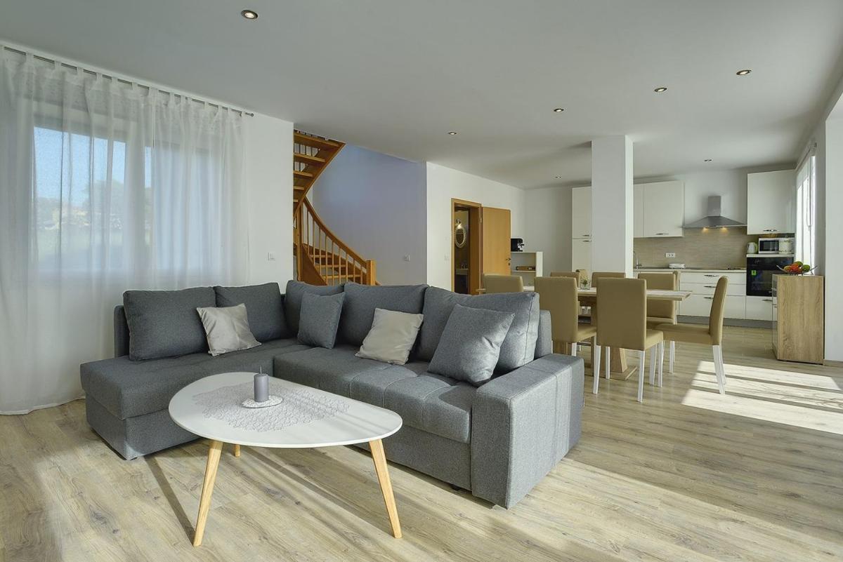 Holiday Home Bellissima Vodnjan Exterior foto